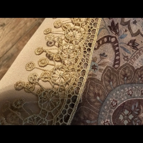 4 beautiful Valances Brand New - Picture 3 of 5